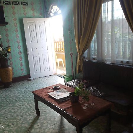 Hotel Pelawi Kabanjahe Εξωτερικό φωτογραφία